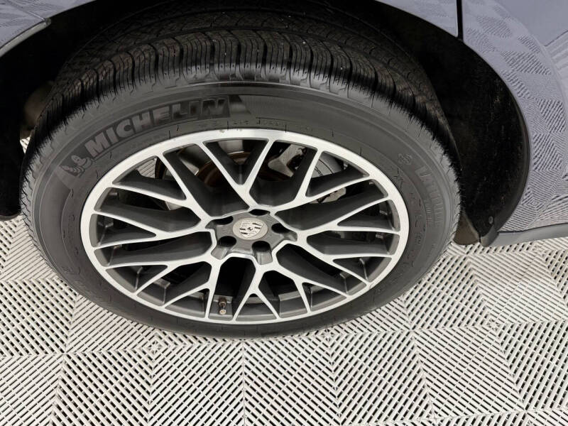 2016 Porsche Macan S