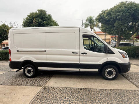 2023 Ford Transit