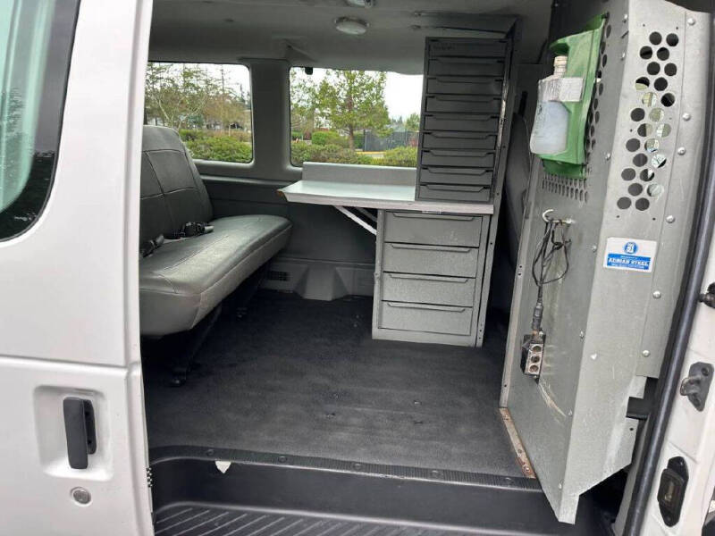 2006 Ford E-Series E-350 SD XL