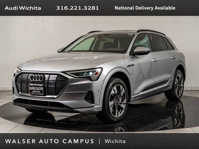 2021 Audi e-tron quattro Premium