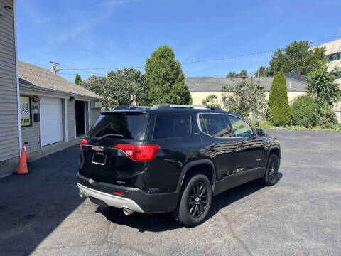 2019 GMC Acadia SLT-1