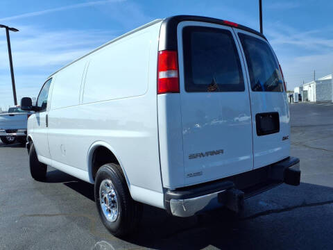 2023 GMC Savana 2500