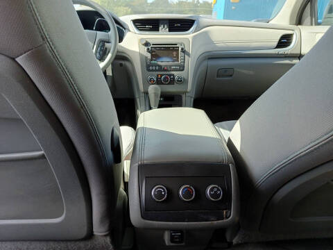 2014 Chevrolet Traverse LS