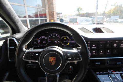 2021 Porsche Cayenne GTS