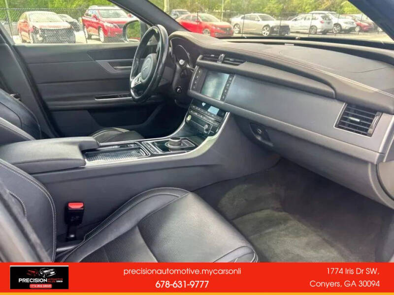 2016 Jaguar XF R-Sport