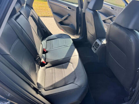 2016 Volkswagen Passat