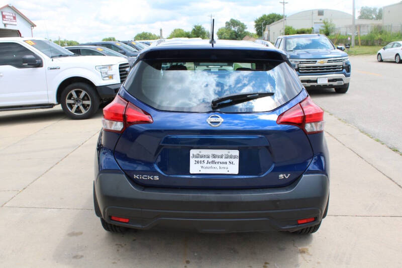 2019 Nissan Kicks SV