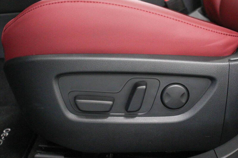 2025 Mazda CX-30 2.5 S Carbon Edition