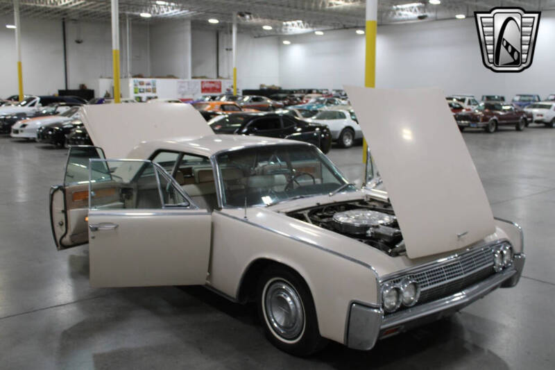 1963 Lincoln Continental