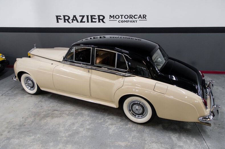 1961 Rolls-Royce SILVER CLOUD LWB