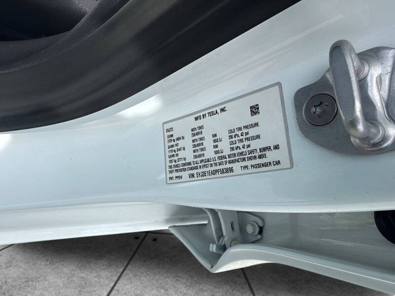 2023 Tesla Model 3