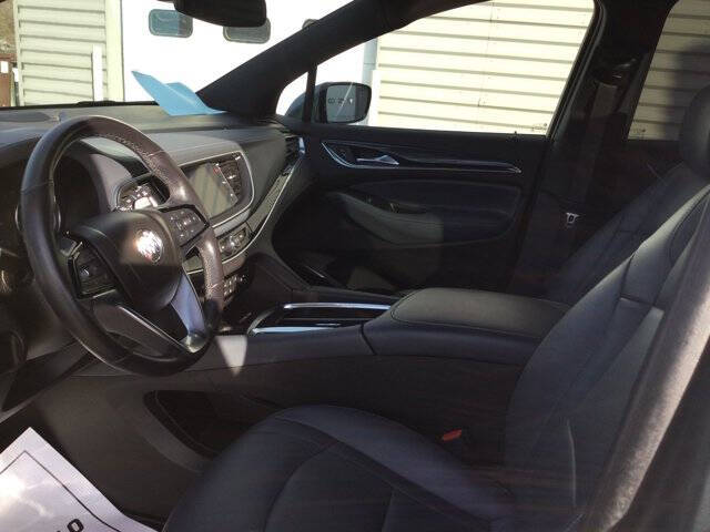 2022 Buick Enclave Essence