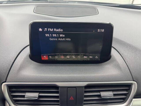 2018 Mazda MAZDA3 Touring