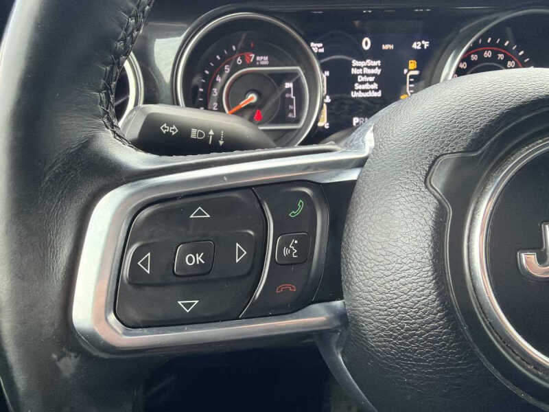 2020 Jeep Wrangler Unlimited Sahara Altitude