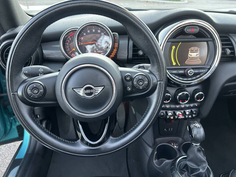 2016 MINI Convertible Cooper