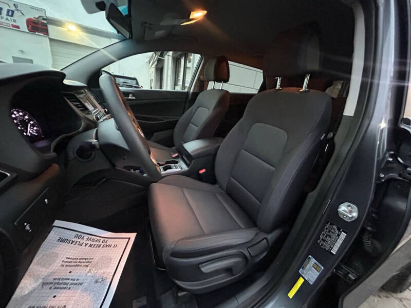 2018 Hyundai Tucson SE