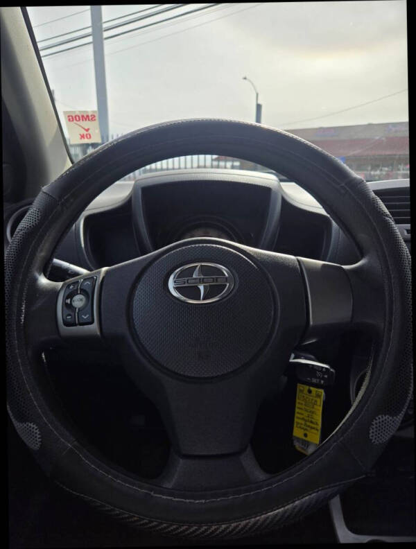 2013 Scion xD