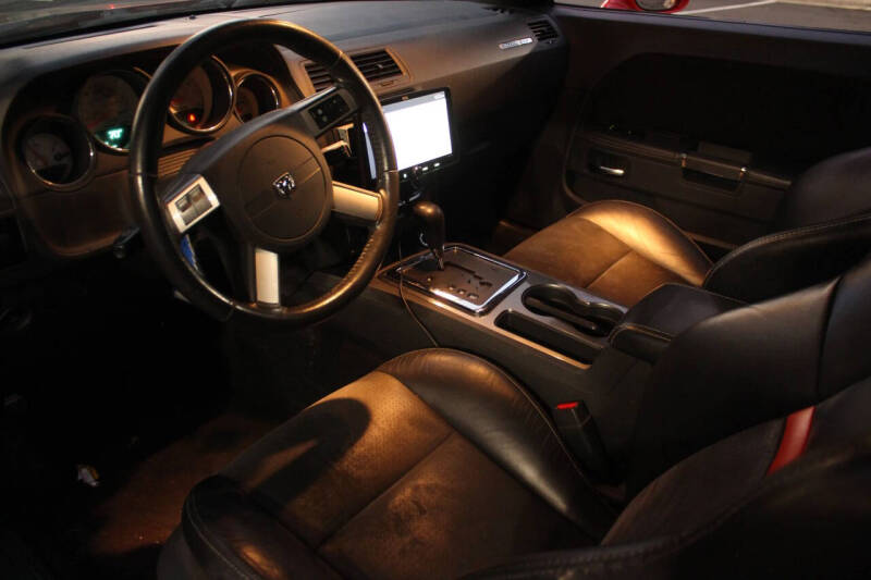 2008 Dodge Challenger SRT8