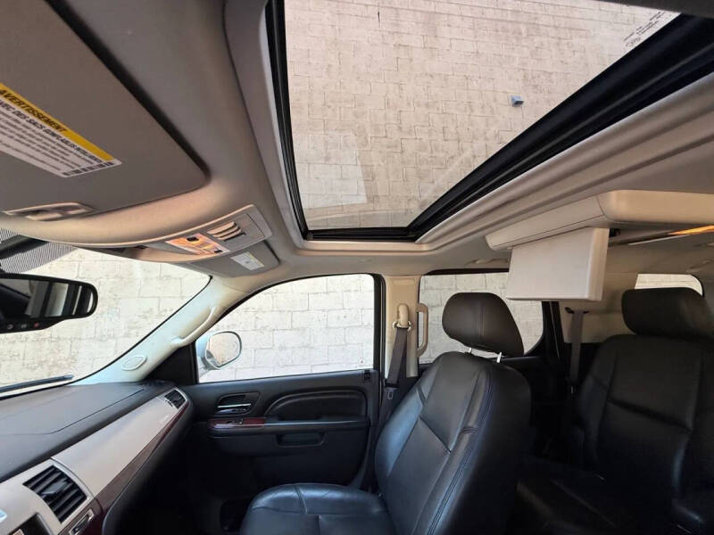 2013 Cadillac Escalade Premium