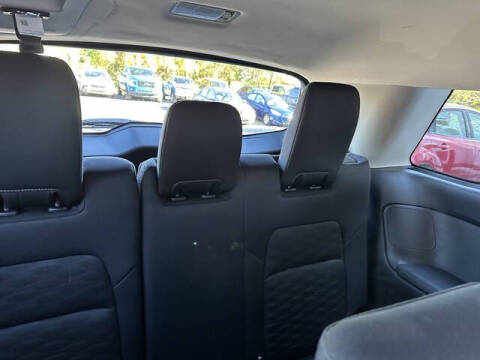 2024 Nissan Pathfinder S