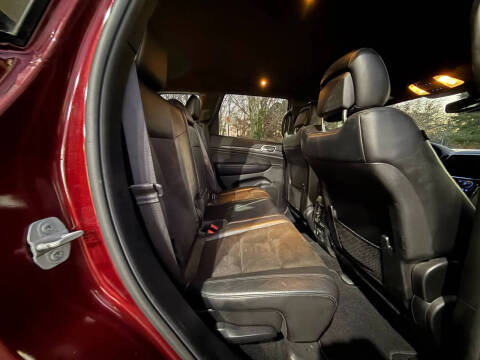 2019 Jeep Grand Cherokee Altitude