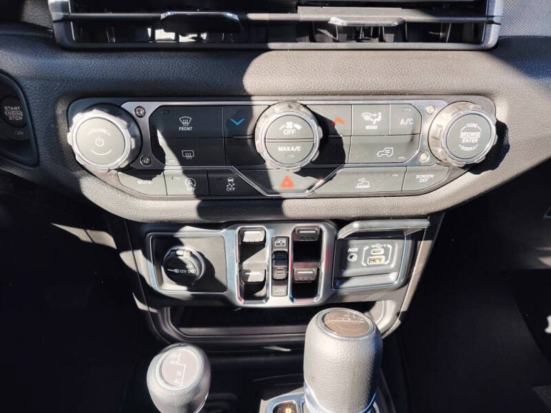 2026 Jeep Gladiator Sport S