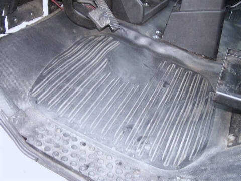 2002 Freightliner FL70