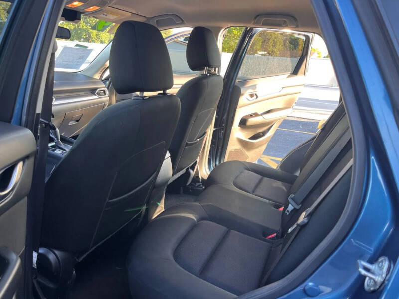 2019 Mazda CX-5 Sport