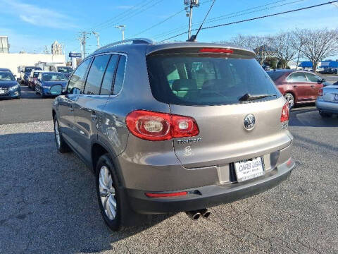 2011 Volkswagen Tiguan S 4Motion