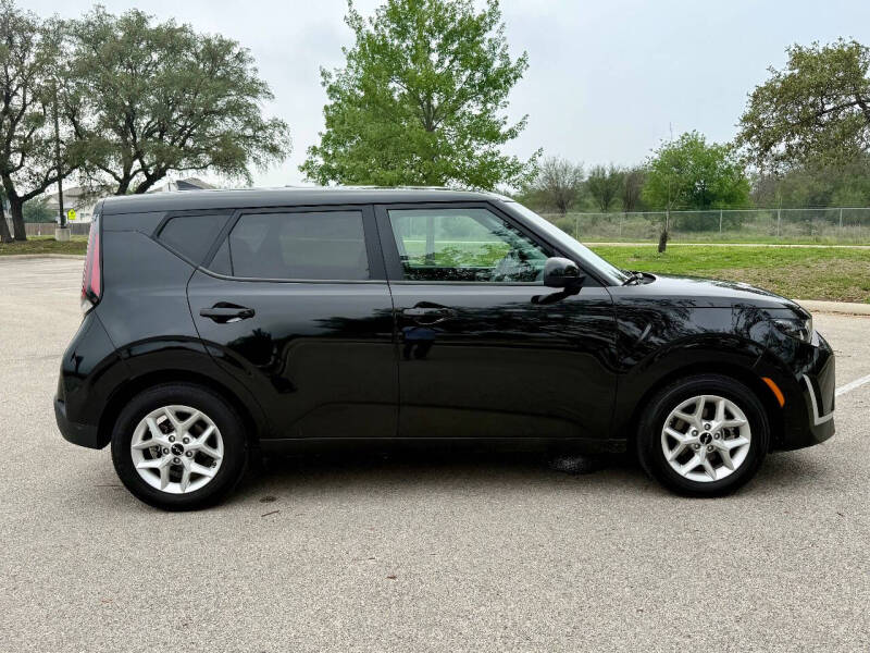 2023 Kia Soul S