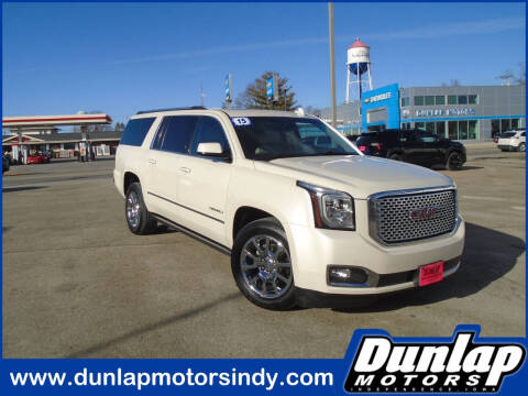 2015 GMC Yukon XL for sale at DUNLAP MOTORS INC in Independence IA