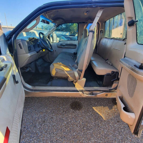 2004 Ford F-250 Super Duty XL