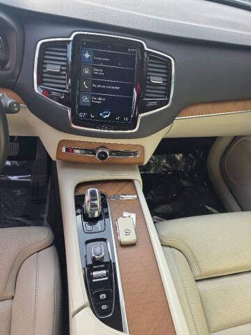 2018 Volvo XC90 T8 eAWD Inscription