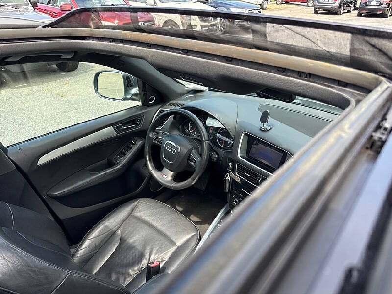 2012 Audi Q5 3.2 quattro Prestige