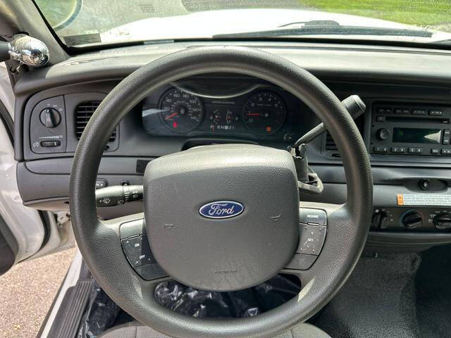 2010 Ford Crown Victoria