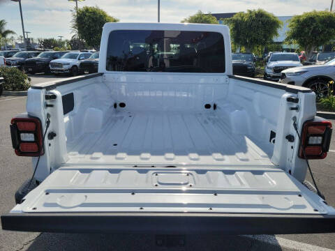 2026 Jeep Gladiator Mojave
