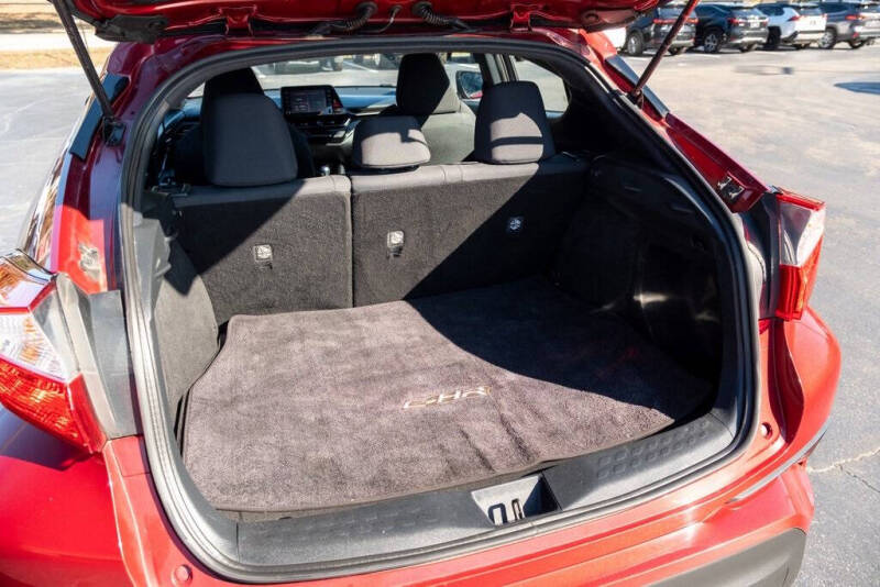 2019 Toyota C-HR XLE