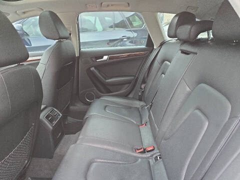 2011 Audi A4 2.0T quattro Avant Prestige