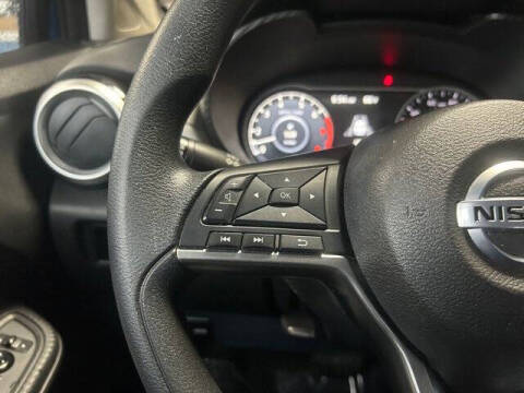 2022 Nissan Versa SV