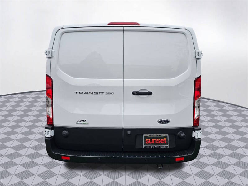 2024 Ford Transit