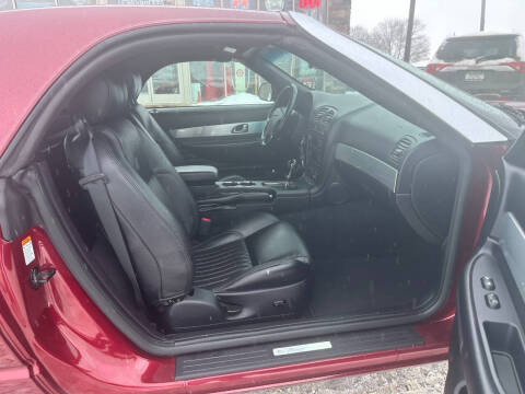 2004 Ford Thunderbird Deluxe