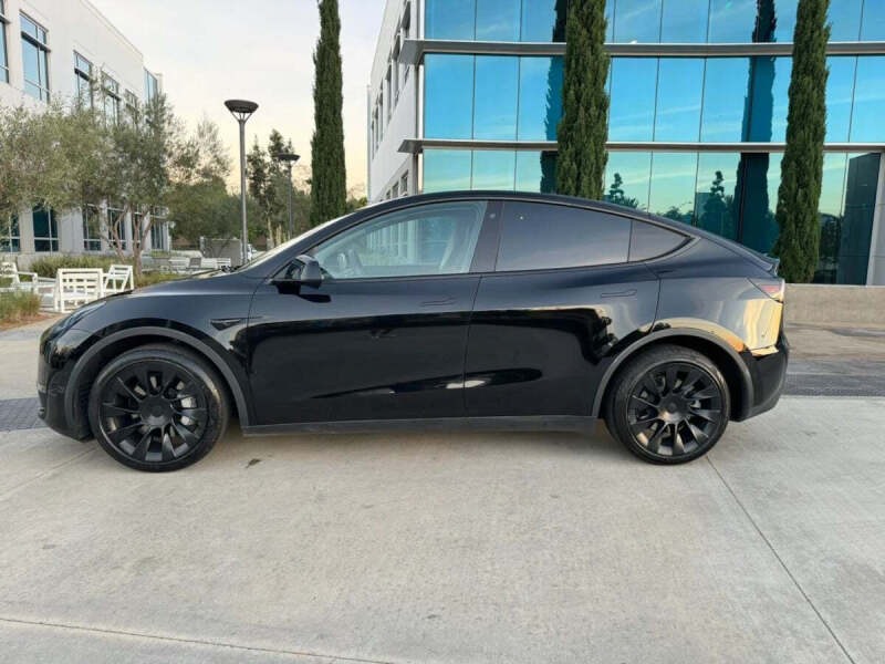 2024 Tesla Model Y Long Range