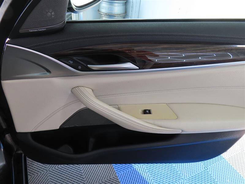 2021 BMW 5 Series 540i