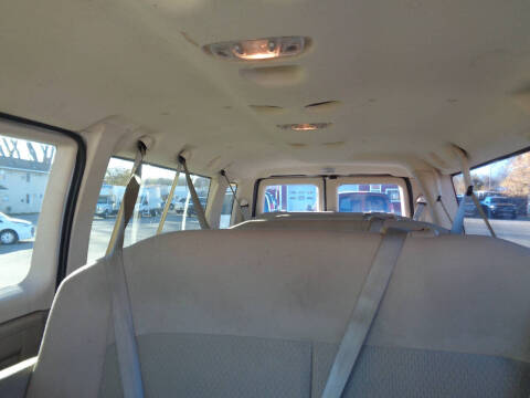 2014 Ford E-Series E-350 SD XLT