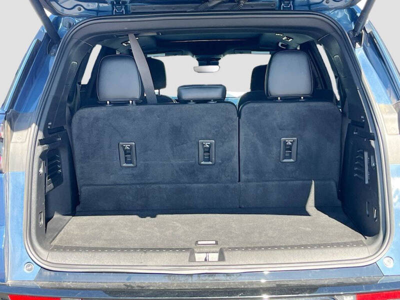 2024 GMC Acadia Denali