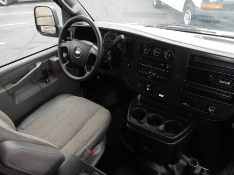 2016 Chevrolet Express 2500