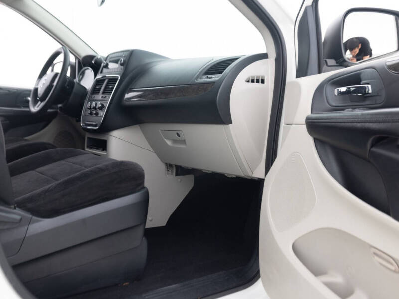2011 Dodge Grand Caravan Express