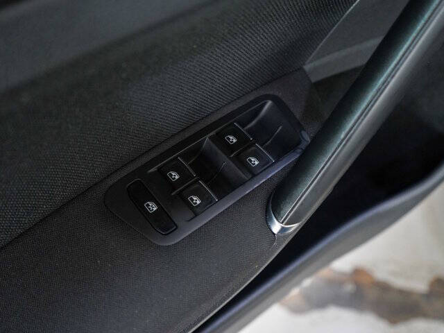 2017 Volkswagen Golf GTI S