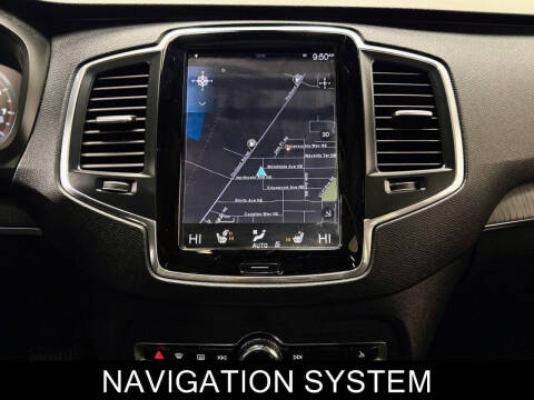 2020 Volvo XC90 T5 Momentum