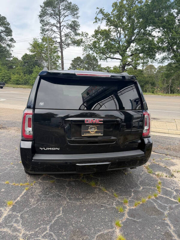 2017 GMC Yukon SLT